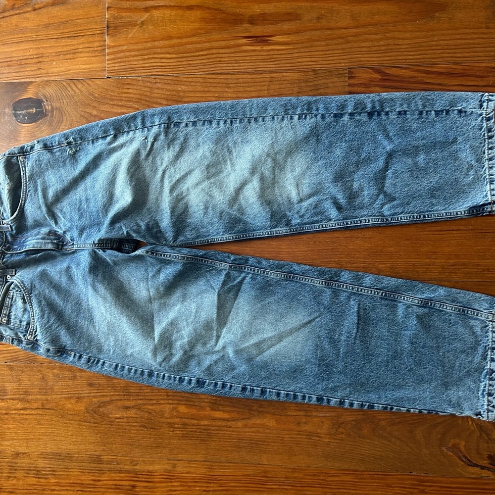 BDG Blue Relaxed Denim Jeans with Lived-In Look